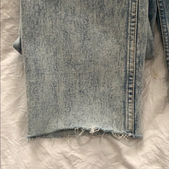 High Rise Mom Jeans - Picture 7 of 8